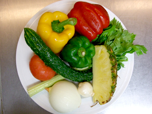 夏野菜のガスパチョ材料