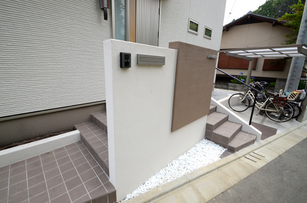 シンプル、スタイリッシュなモダンエクステリア