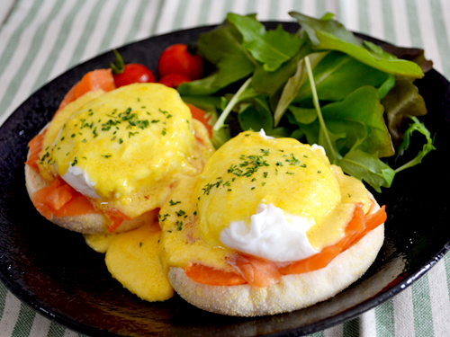 エッグベネディクト