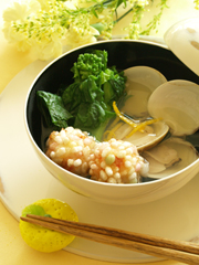 雛あられ海老しんじょうのお吸い物